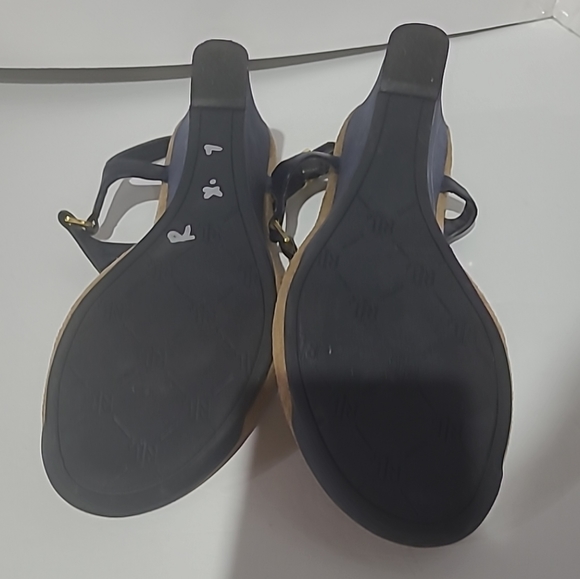 Ralph Lauren Lauren Strappy Wedge Sandals 6B - Picture 2 of 7